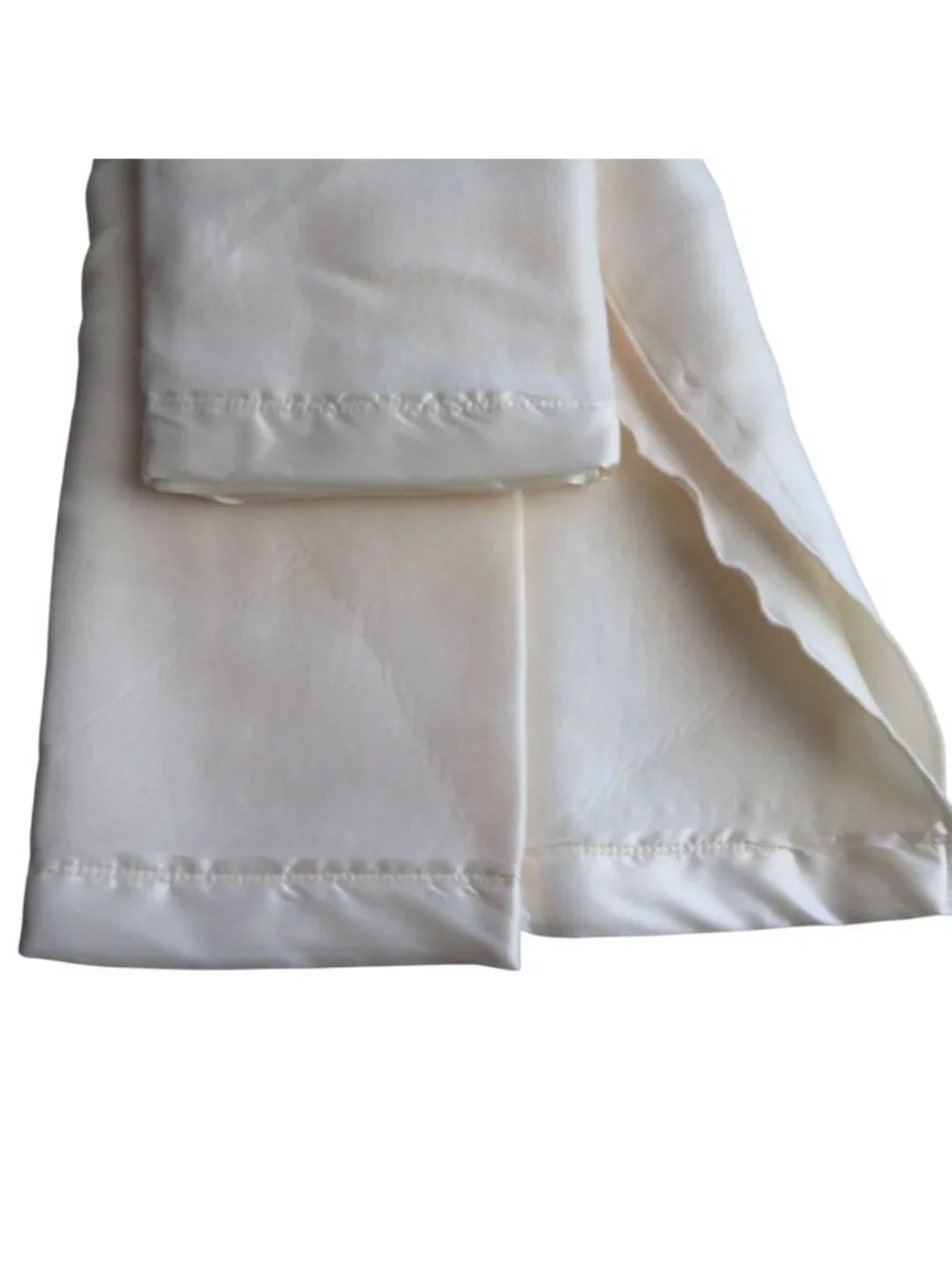 New Vintage Off-White Thermal Acrylic Blanket Satin Trim Twin 64